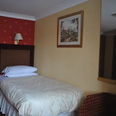 Wells Hotel 3*