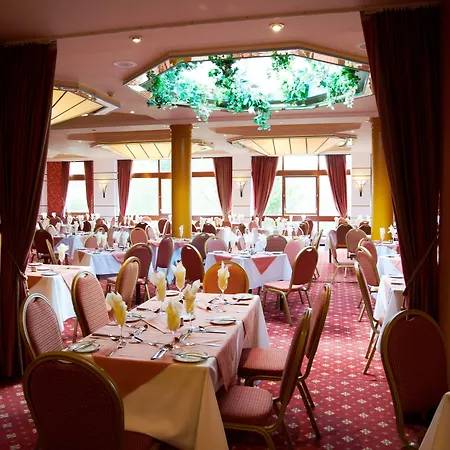 Wells Hotel