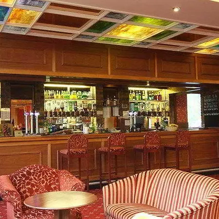 Hotel Wells Shap