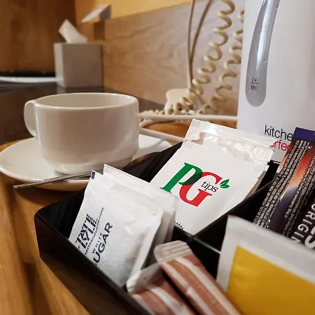Wells 3* Shap