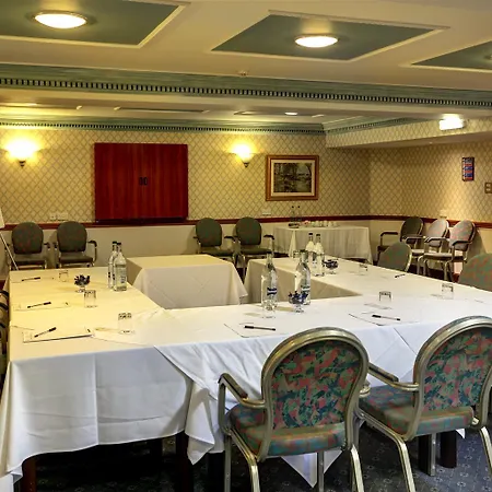 Wells Hotel